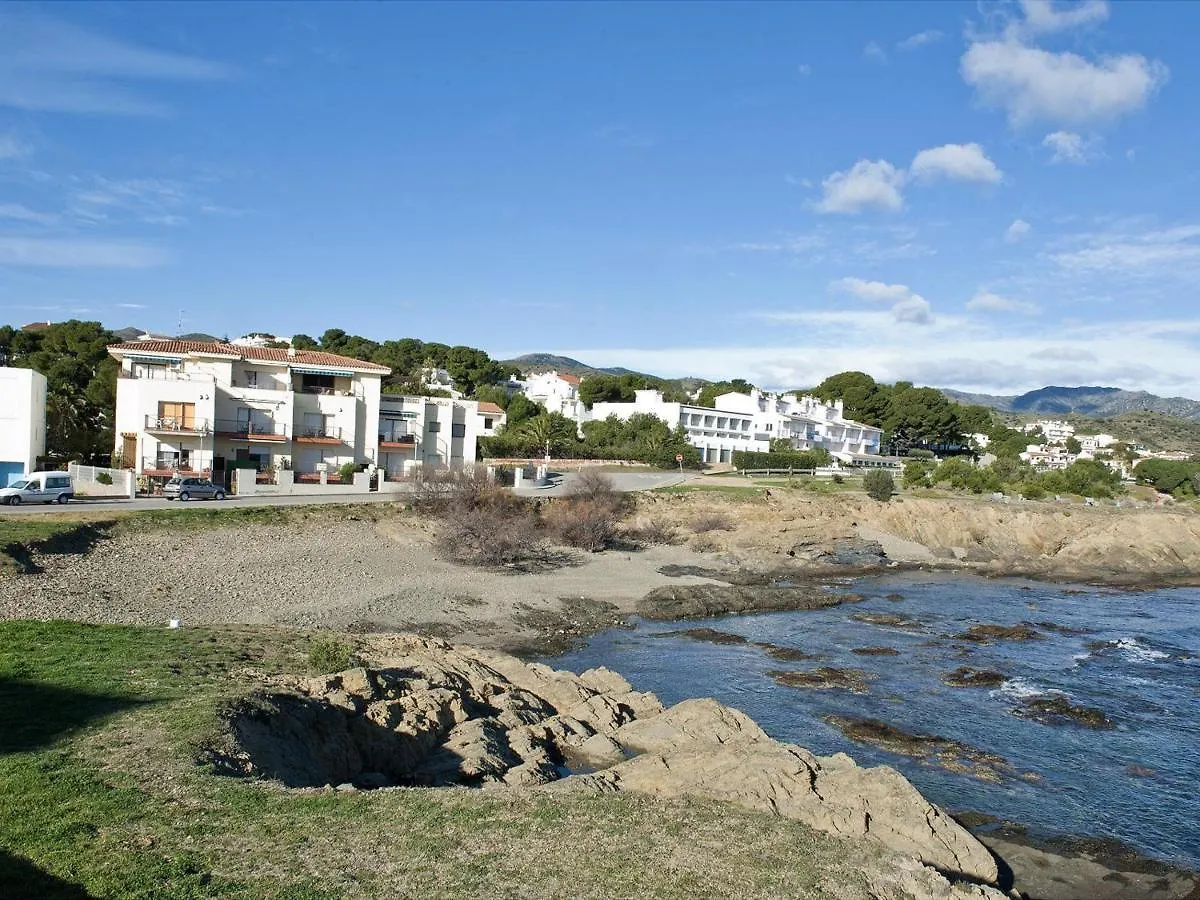 Apartment Flor De Mar 4 - Apartamento Agradable Y Luminoso Situado En 1ª Linea Del Mar. - Es-228-35 Llanca